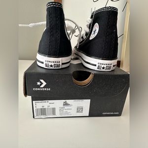 Baby/Toddler Hightop Converse Size 6